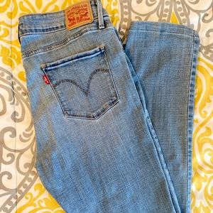 Levi’s Classic Mid Rise Skinny Jeans